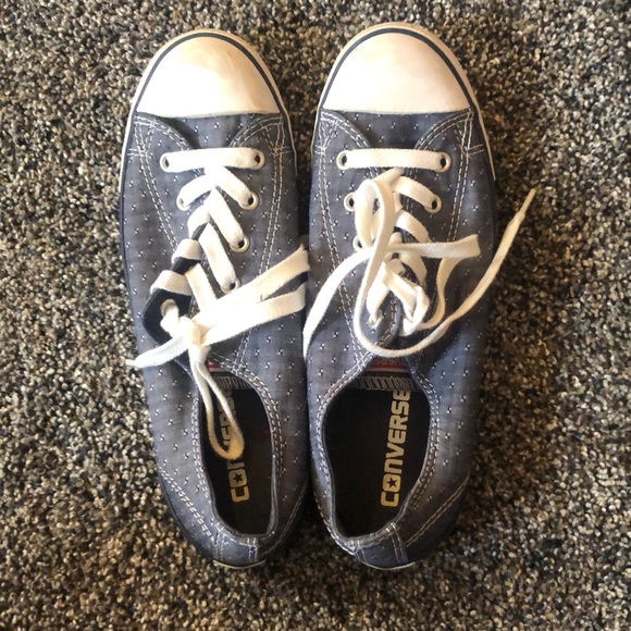 Patterned converse - Picture 1 of 3